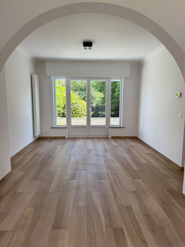 Schilderwerken Kraainem 1 Schilderwerken van een woning te Kraainem, rand Brussel.