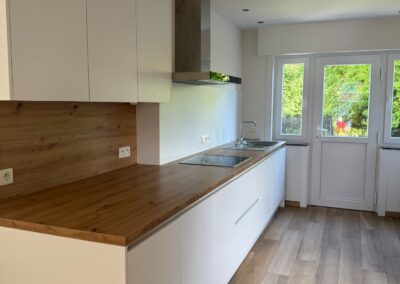 Schilderwerken van een woning te Kraainem, rand Brussel.